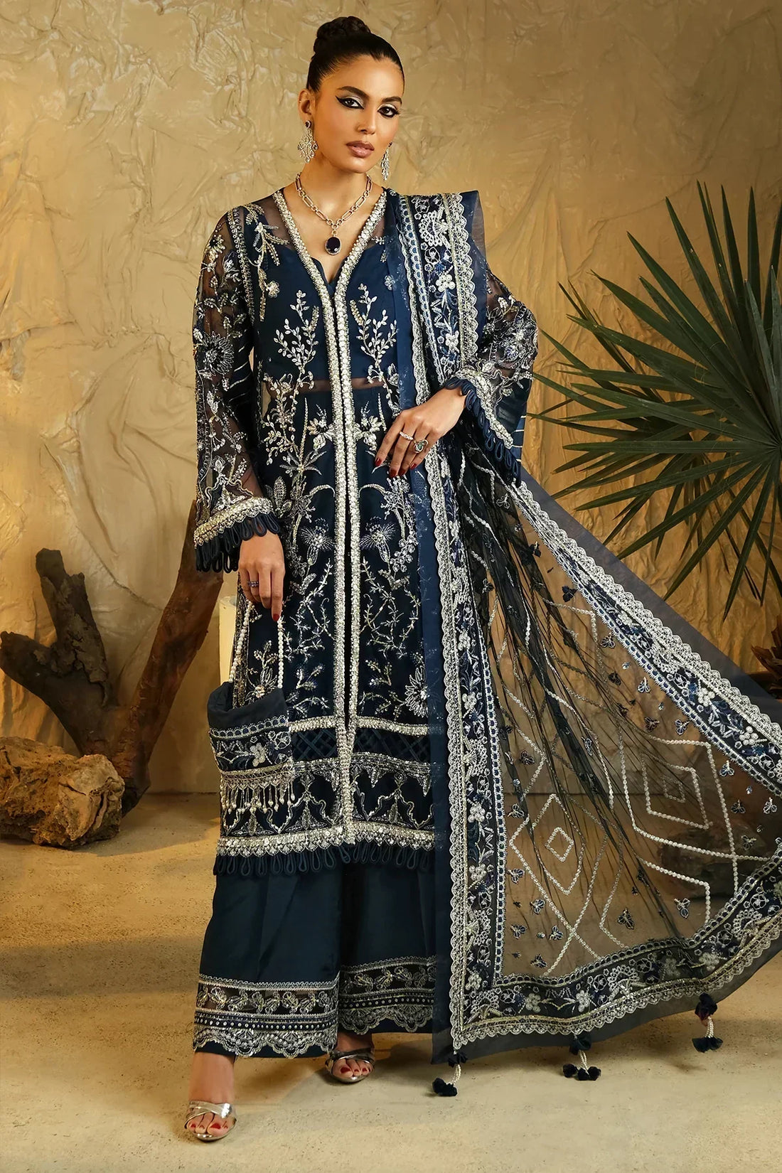 Mina Kashif | Kahani Luxury Formals 23 | Emerald - House Of Anaya