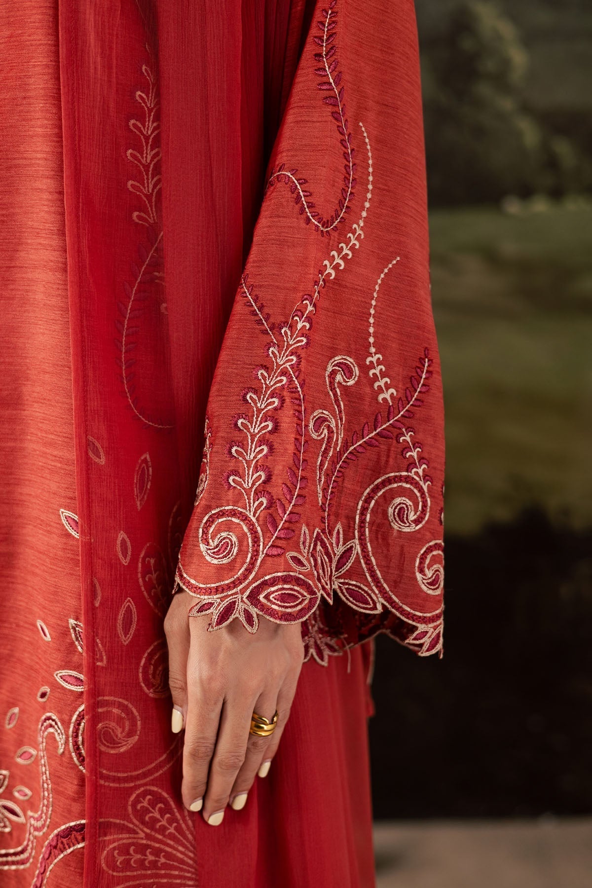 Nureh | Shades of Winter | NP-669