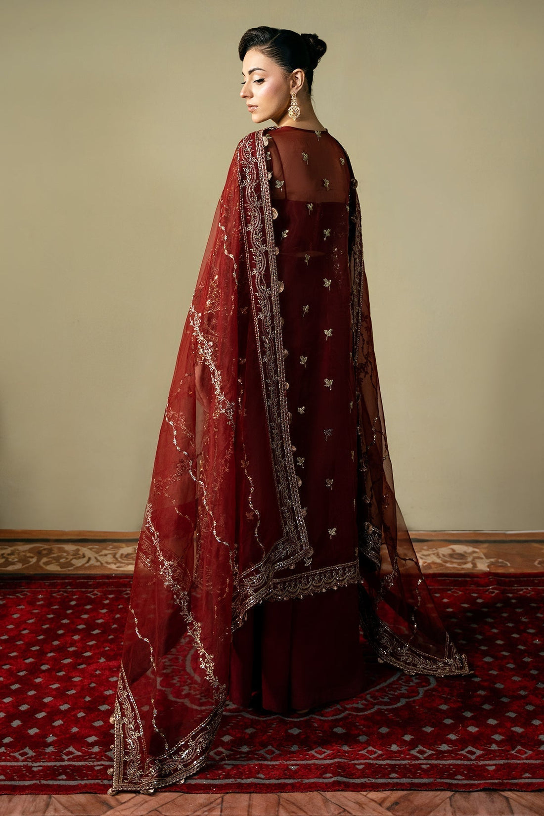 Mina Kashif | Kahani Formals | Serika - House Of Anaya