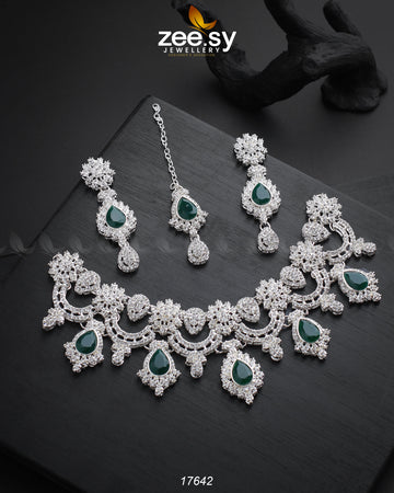 Aether Necklace - House Of Zarish