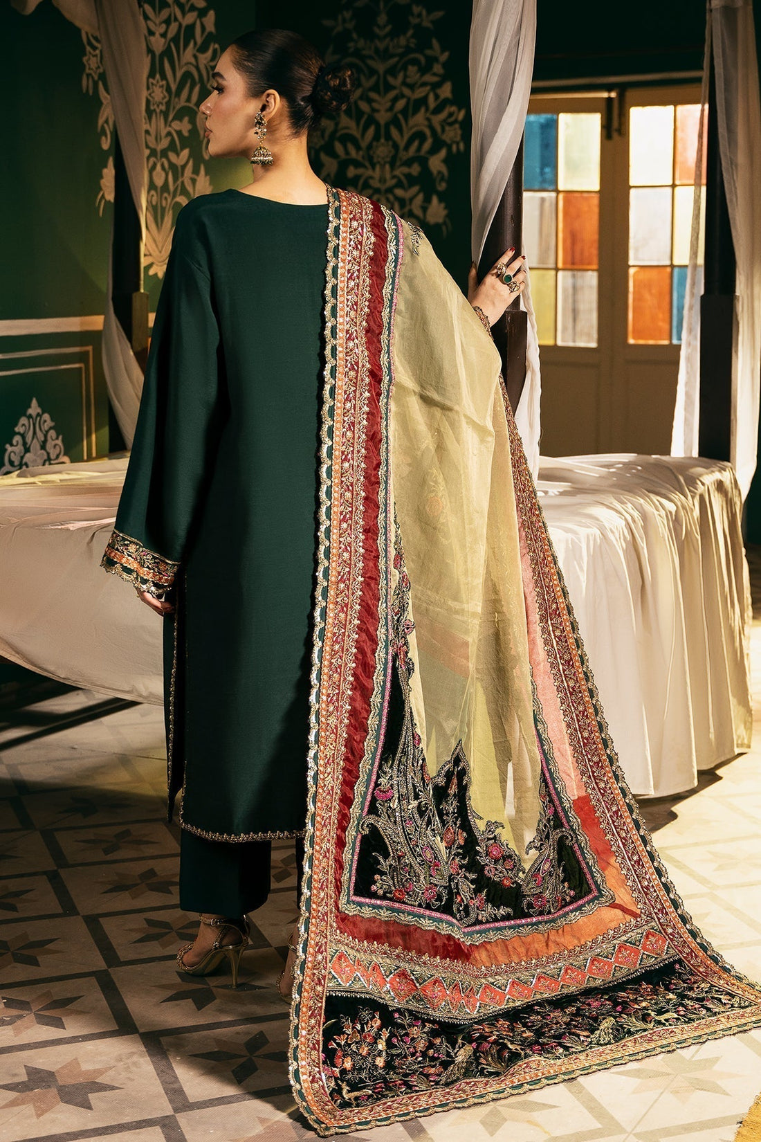 Mina Kashif | Meeral Formals 24 | Nazeen - House Of Anaya