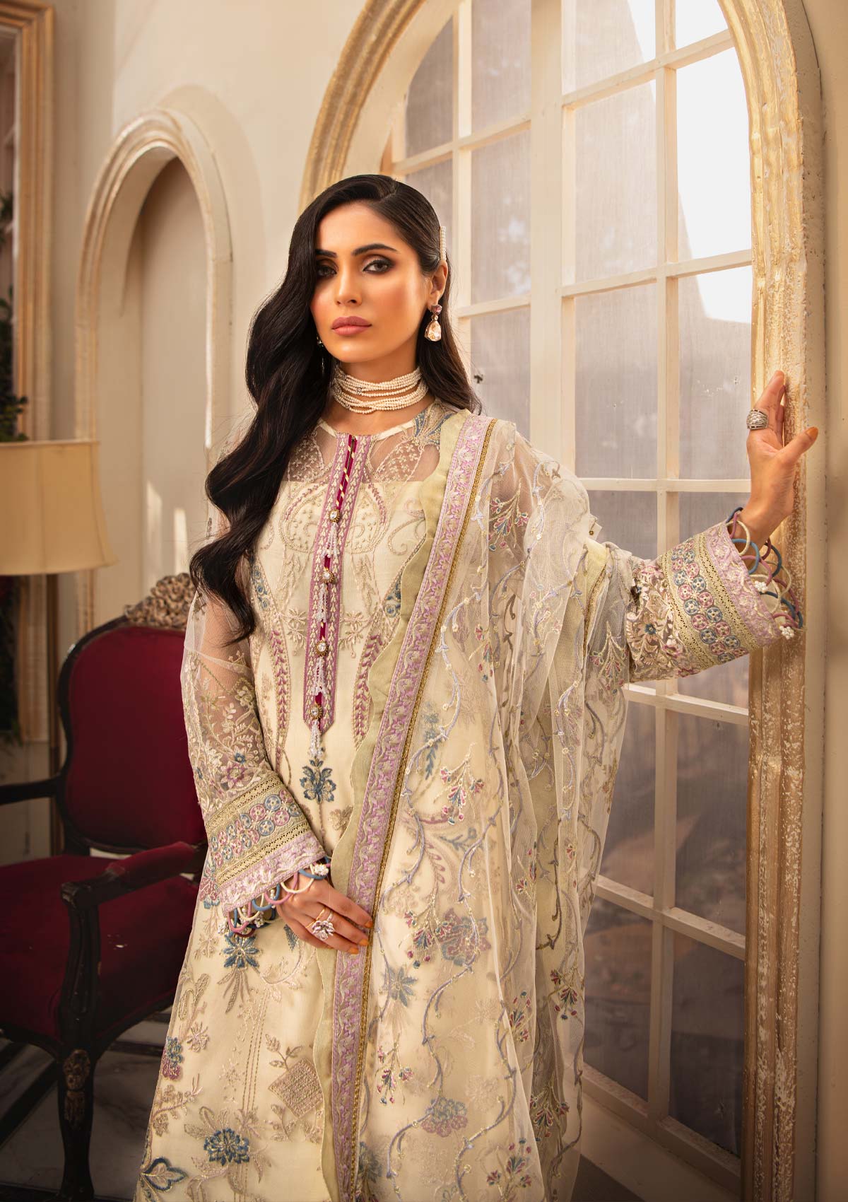 AIK-CASABLANCA - LOOK 01 - Riwayat-e-khas