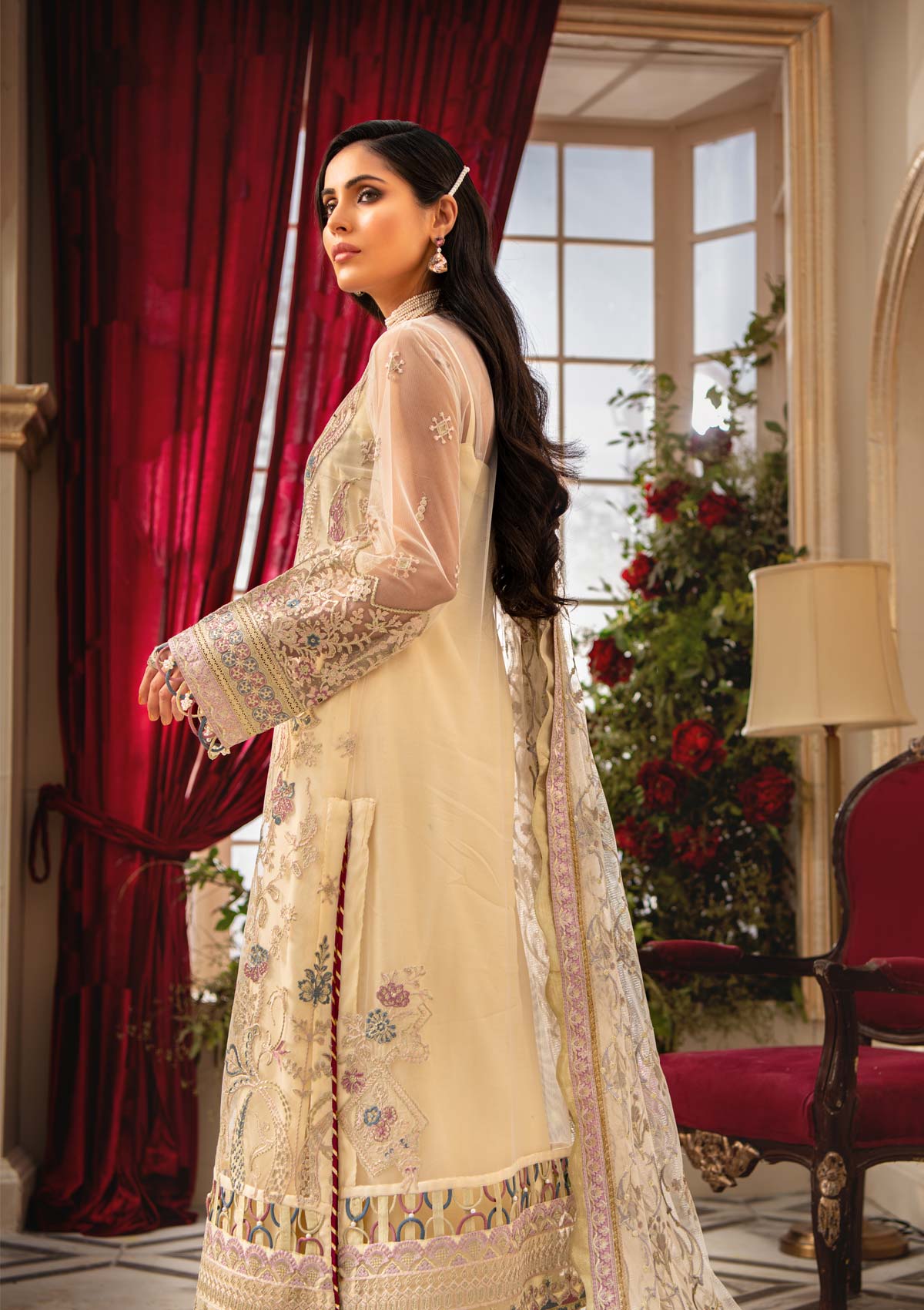 AIK-CASABLANCA - LOOK 01 - Riwayat-e-khas
