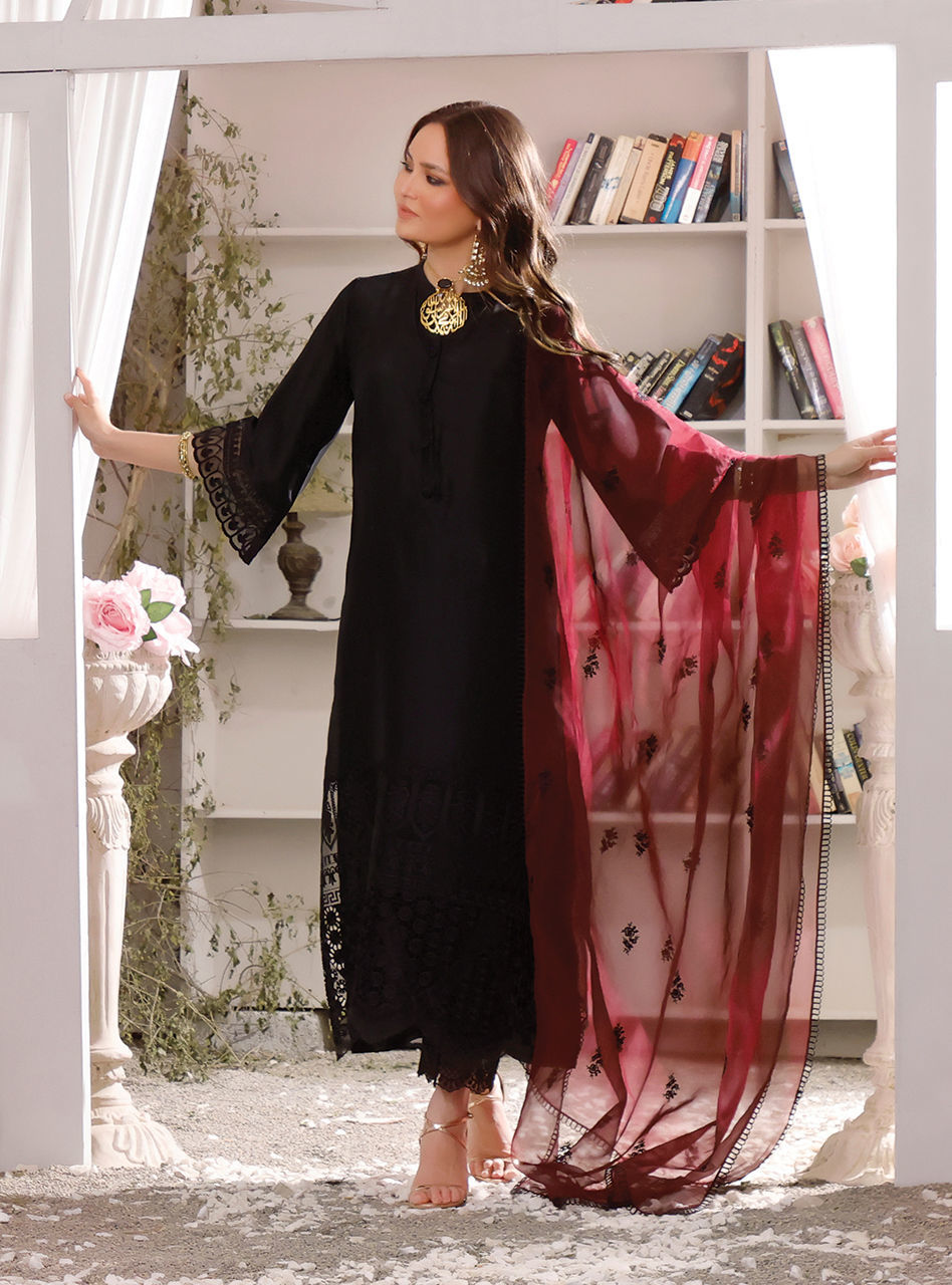 Zainab Chottani | Luxury Pret | DUSKY GLAM