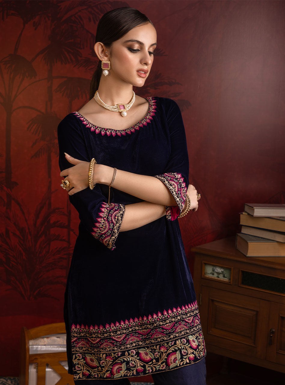 Zainab Chottani | Luxury Pret | AIRA
