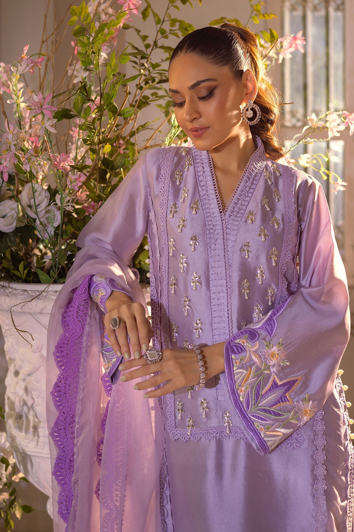 Annus Abrar | Designer Picks 24 | MAMIA LILAC - SHIRT AND PANTS