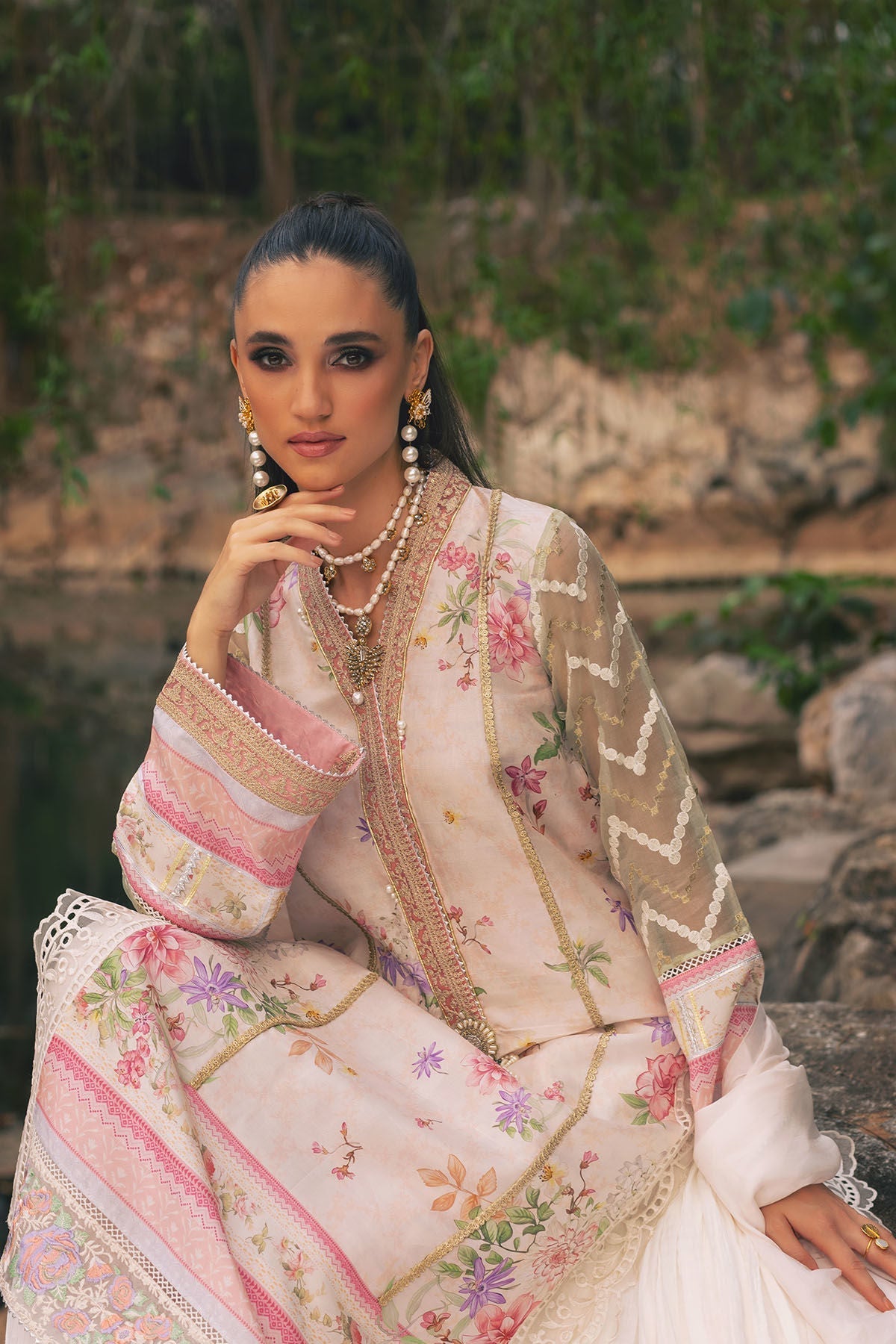 Annus Abrar | Luxe Silk Pret | HALEH