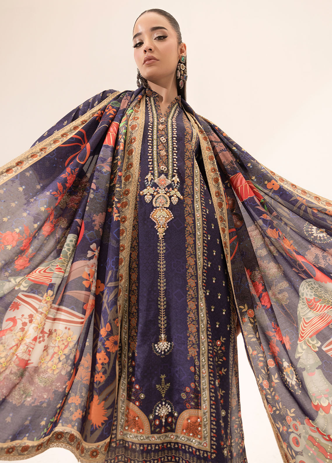Sahane | Suay Silk Handwork Edit | CT-15006 ETHER - SUAY - House Of Zarish