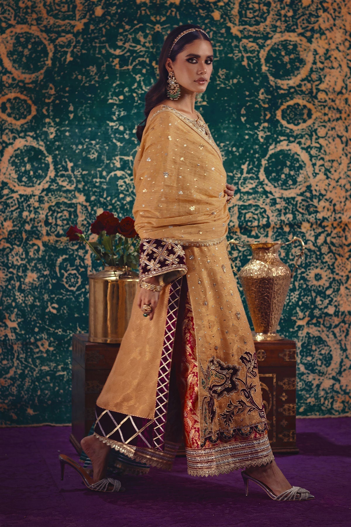 Annus Abrar | Mirha Winter Velour | Senara