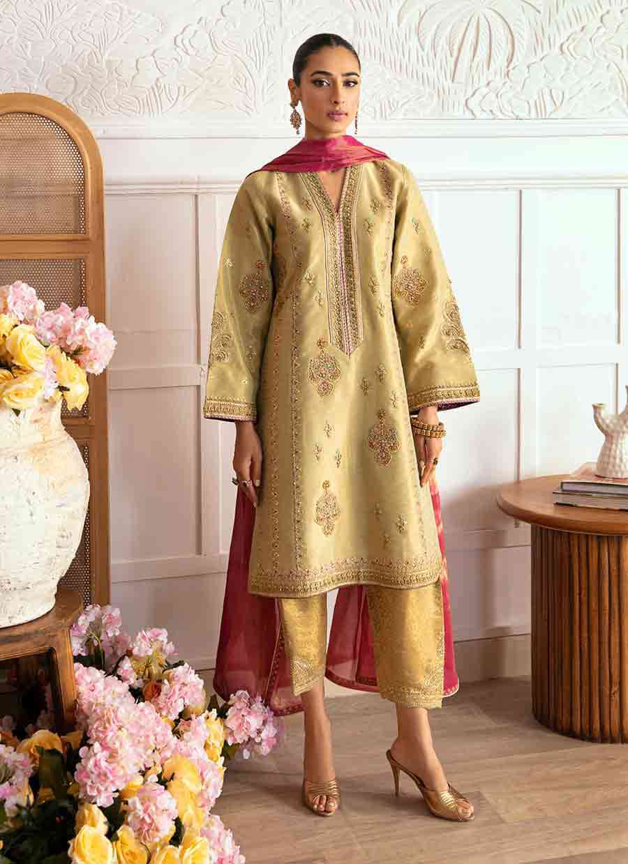 Farah Talib Aziz | Mayna Festive Luxe | HALA - House Of Anaya