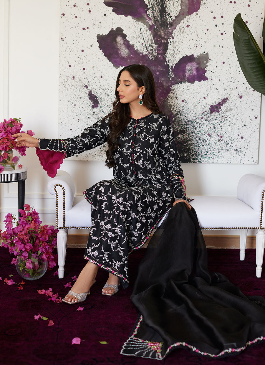 Farah Talib Aziz | Luna Eid Collection 24 | VITTORIA Black - House Of Anaya