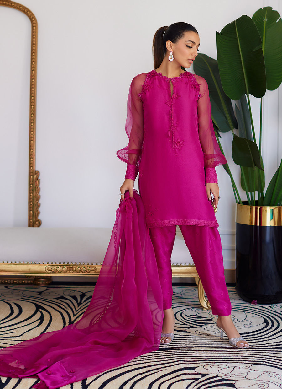 Farah Talib Aziz | Luna Eid Collection 24 | ELIO HOT PINK