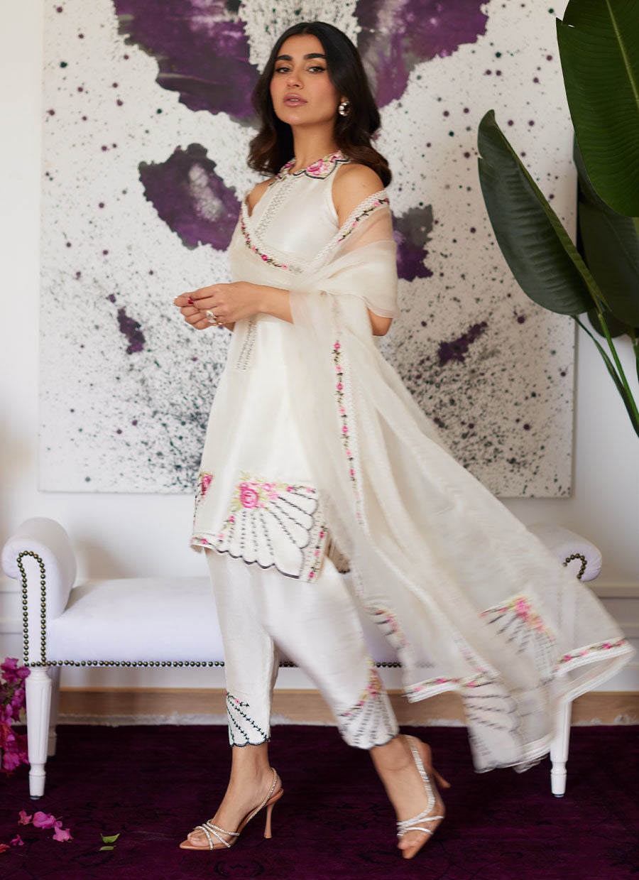 Farah Talib Aziz | Luna Eid Collection 24 | GENEVIVE PEARL WHITE - House Of Anaya