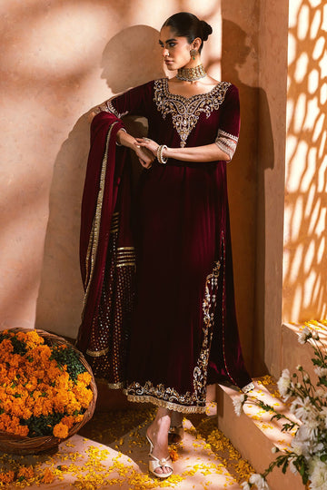 Annus Abrar | Mirha Winter Velour | Dahlia (Shirt, Pants and Dupatta)