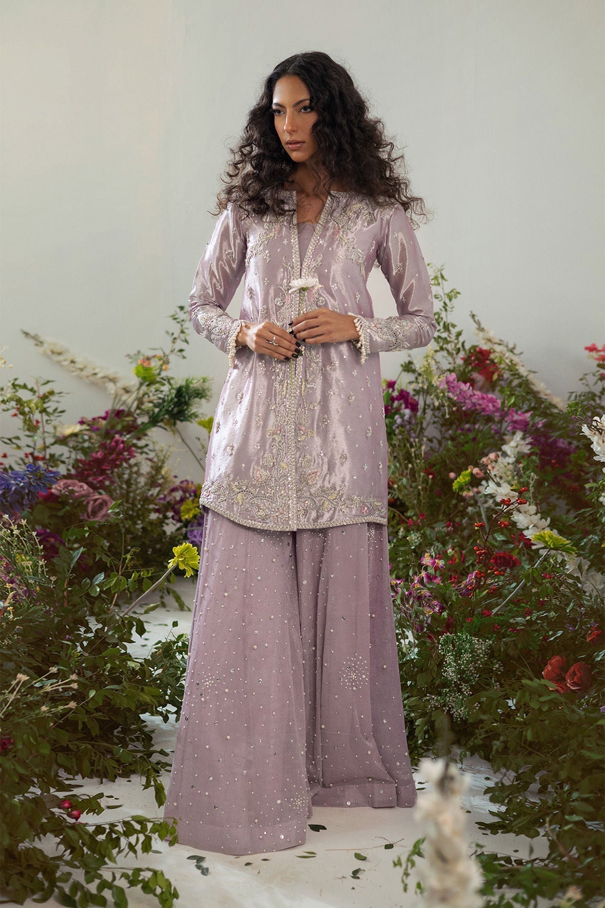 Annus Abrar | Melia Luxe Formals | Farrin
