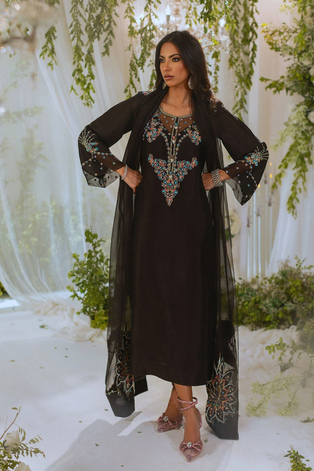 Annus Abrar | Lumi Eid Edit | Neda (Shirt and Pants)