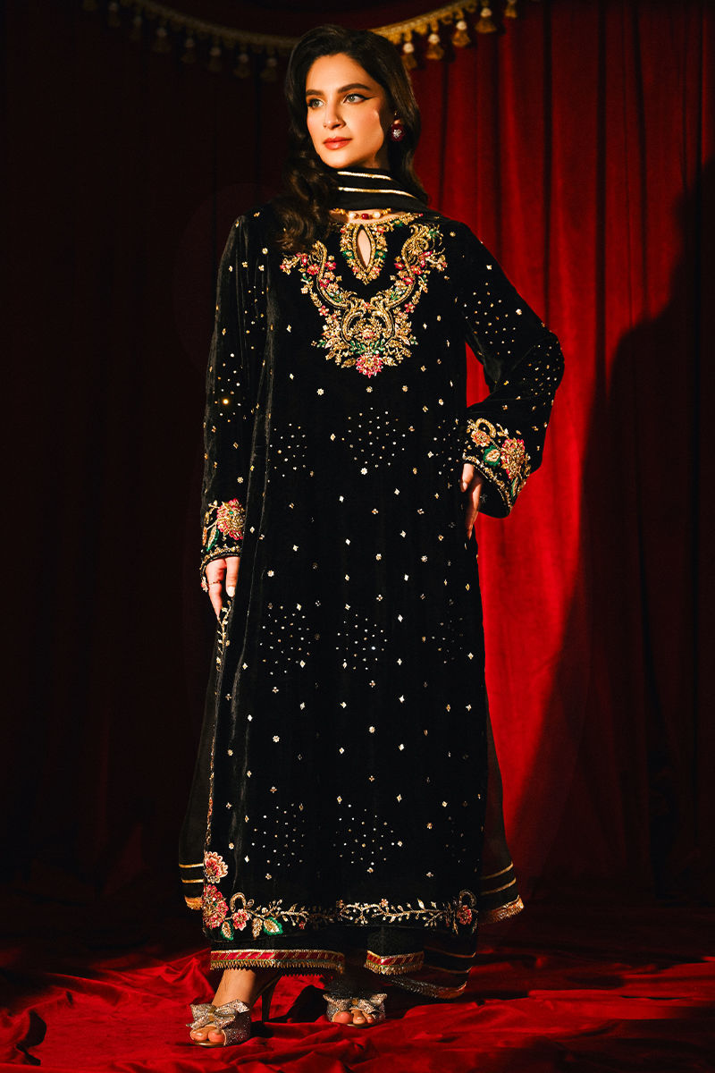 Ansab Jahangir | So Hot Luxury Velvets | Derya