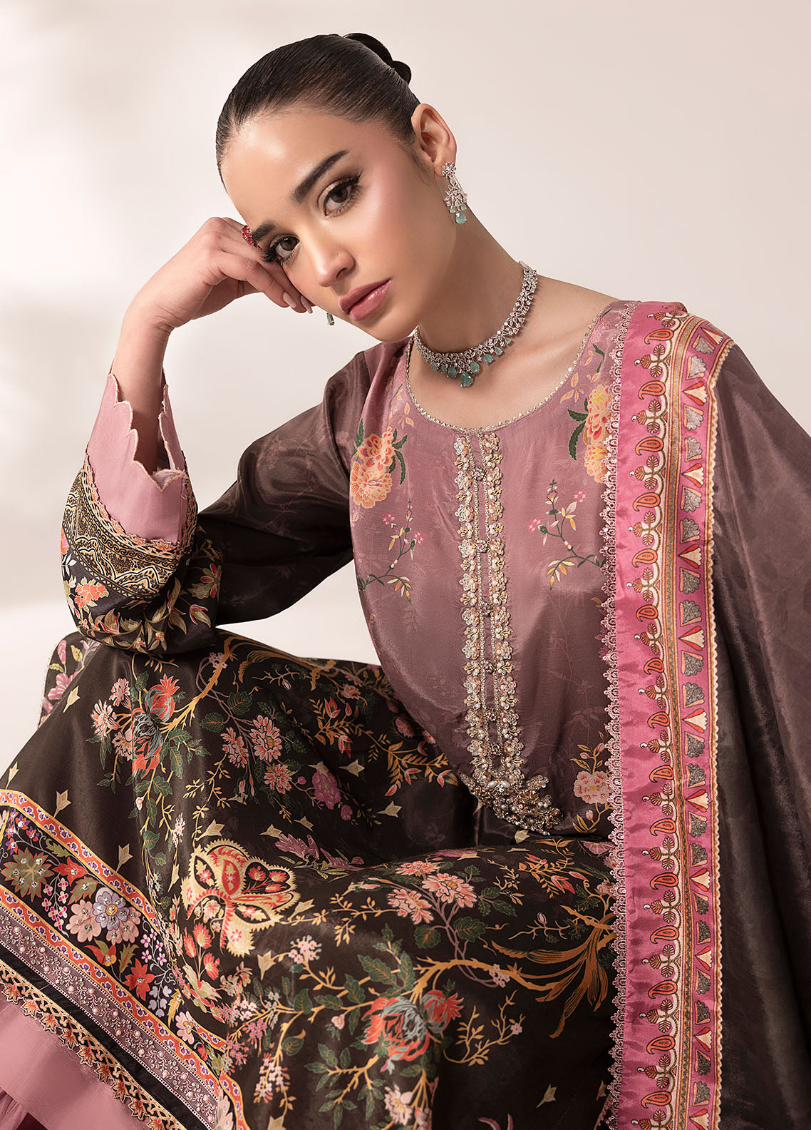Sahane | Suay Silk Handwork Edit | CT-15007 LILANA - SUAY - House Of Zarish