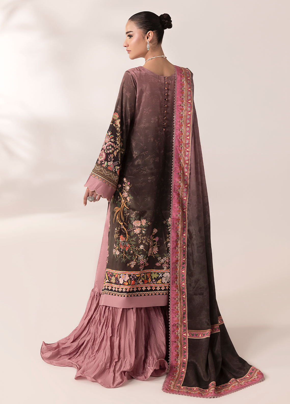 Sahane | Suay Silk Handwork Edit | CT-15007 LILANA - SUAY - House Of Zarish