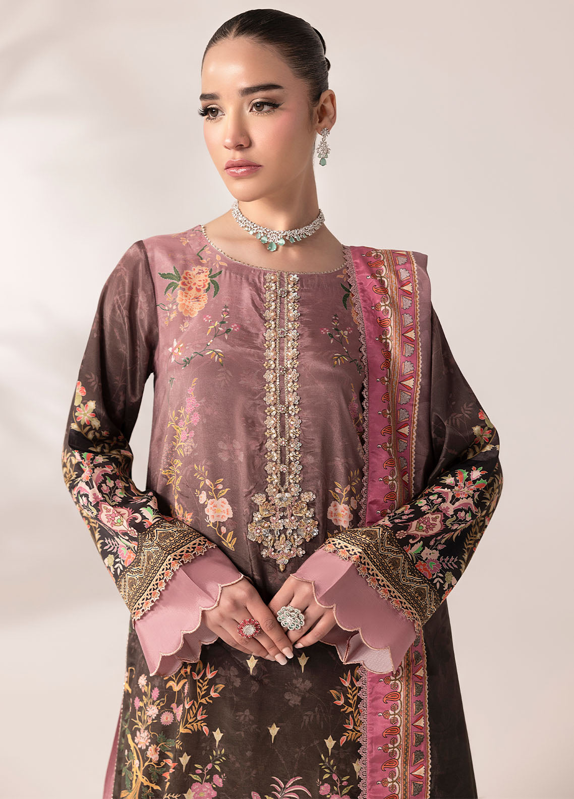 Sahane | Suay Silk Handwork Edit | CT-15007 LILANA - SUAY - House Of Zarish