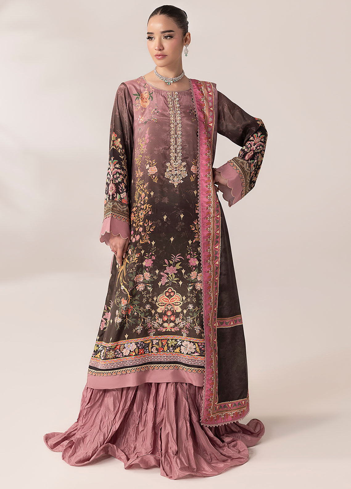 Sahane | Suay Silk Handwork Edit | CT-15007 LILANA - SUAY - House Of Zarish
