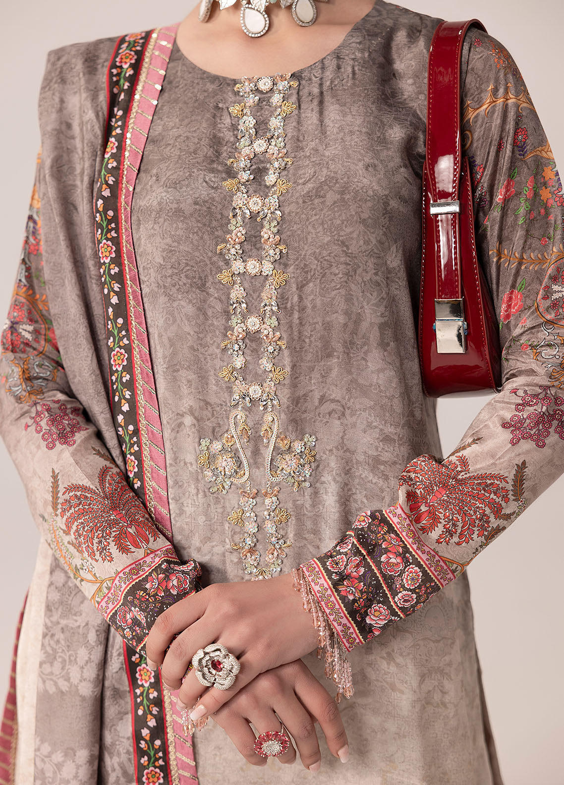 Sahane | Suay Silk Handwork Edit | CT-15008 CLARA - SUAY - House Of Zarish