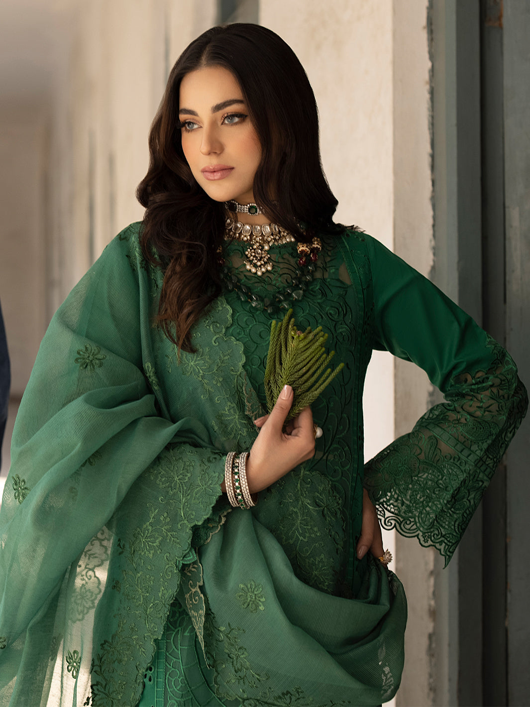 Mahnur | Mahrukh Luxury Lawn 24 | EMERALD - House of Zarish