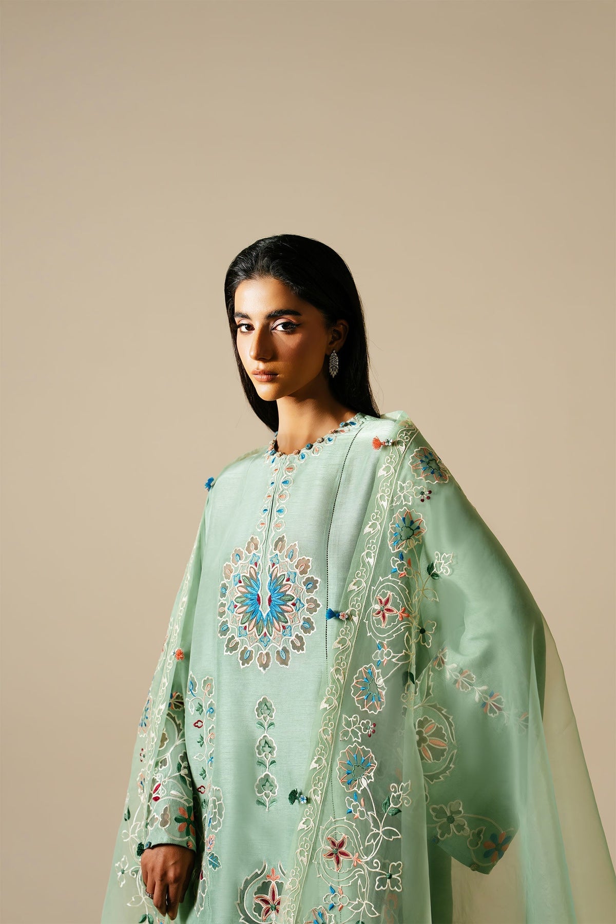 Serae Zaha | Serae Pret | CAELINA – House Of Zarish