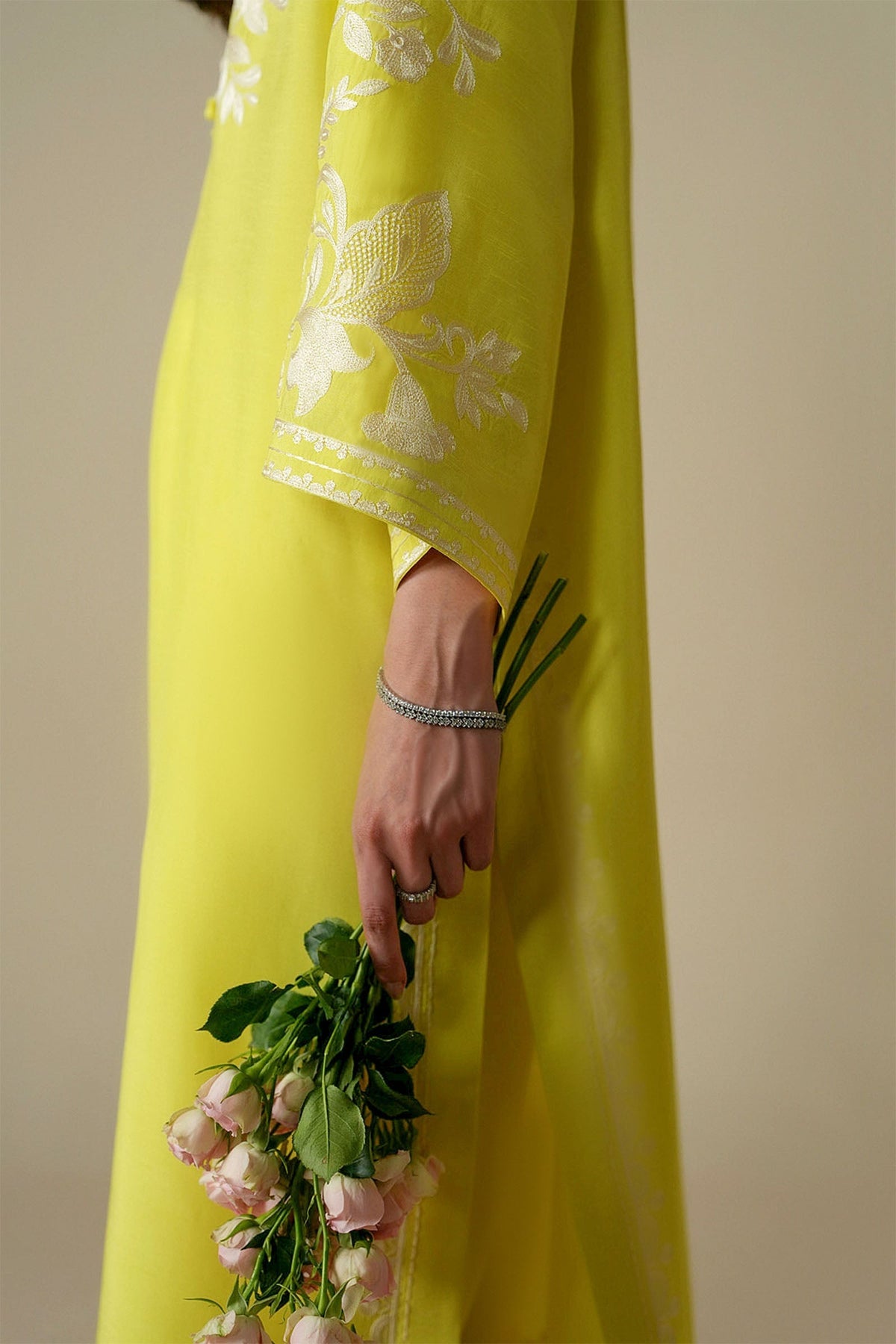 Serae Zaha | Serae Pret | LUNARAE – House Of Zarish