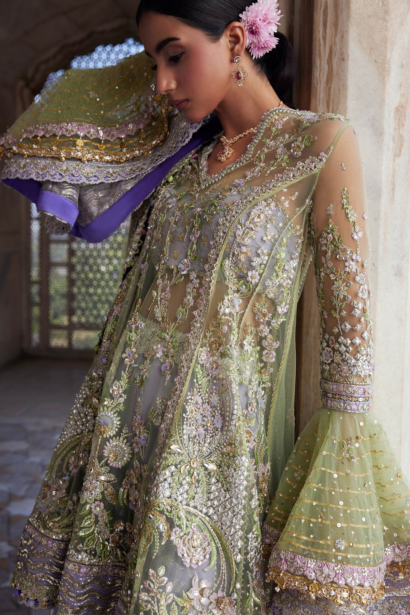 Zaha | Gossamer 25 | MEHRÉ-LILAC (ZC25-07)