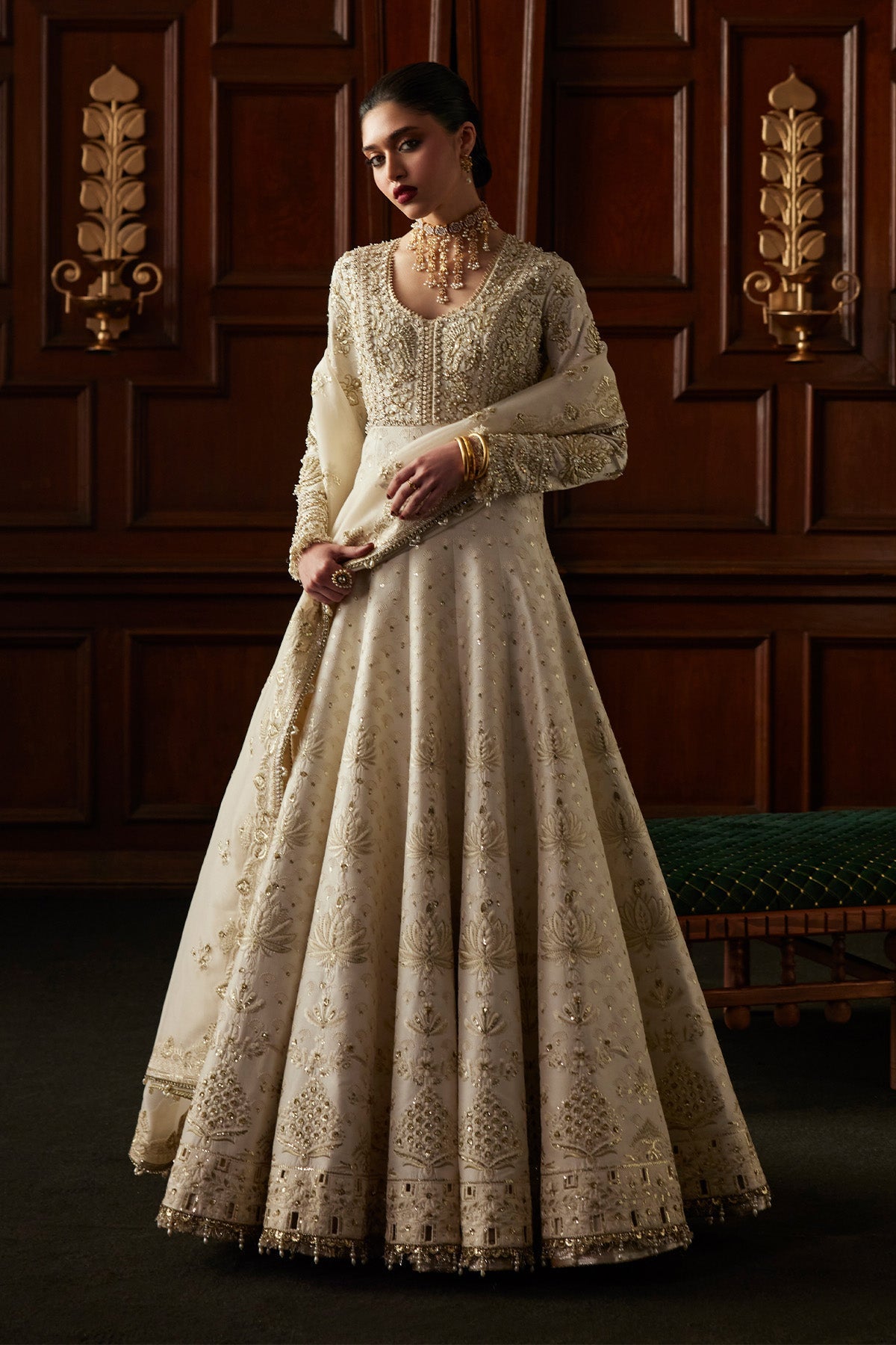 Raeesa Premium Saad Bin Shahzad | EL VENETO Luxury Formals | OVIA
