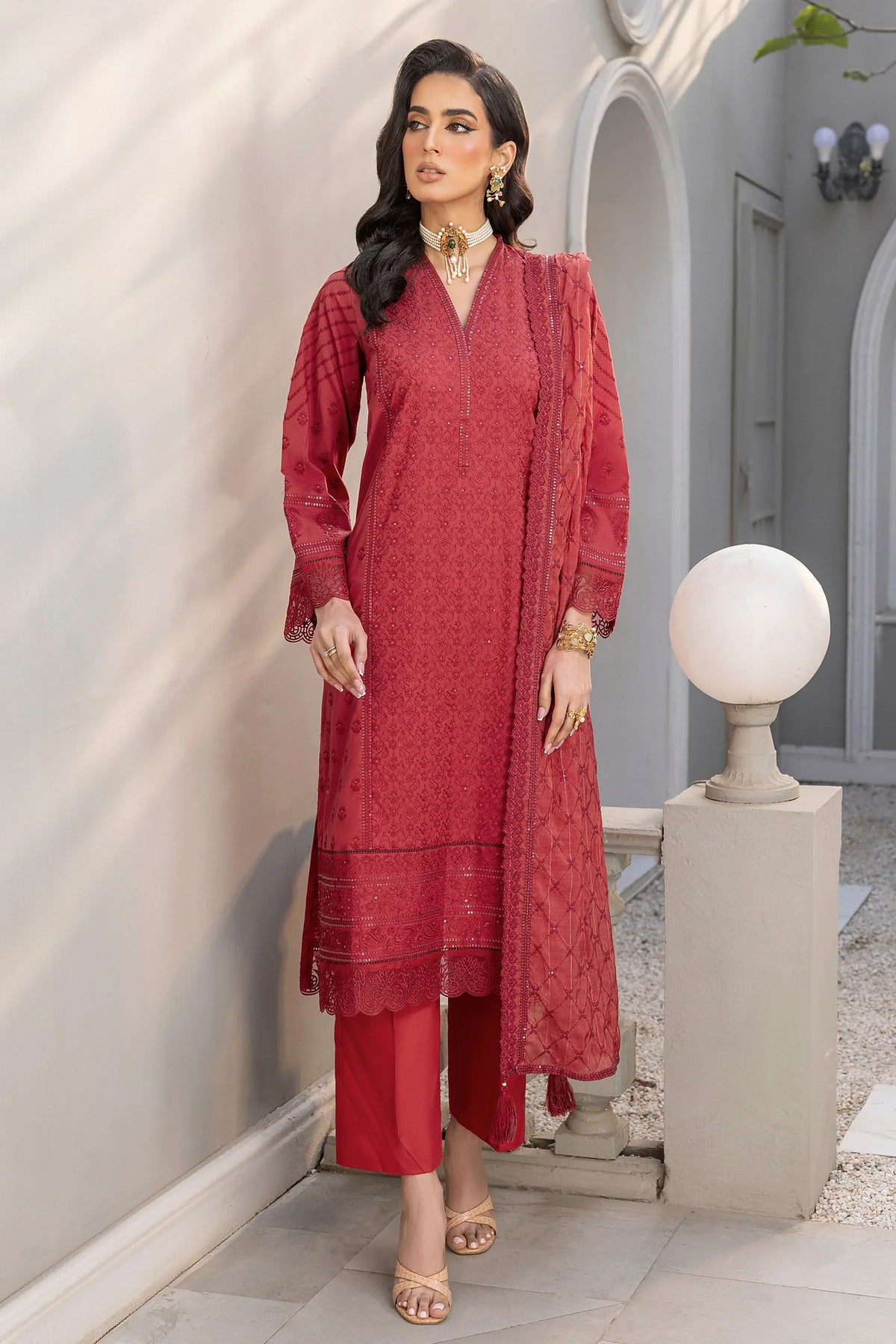 LSM | Embroidered Collection | 09 - House of Zarish