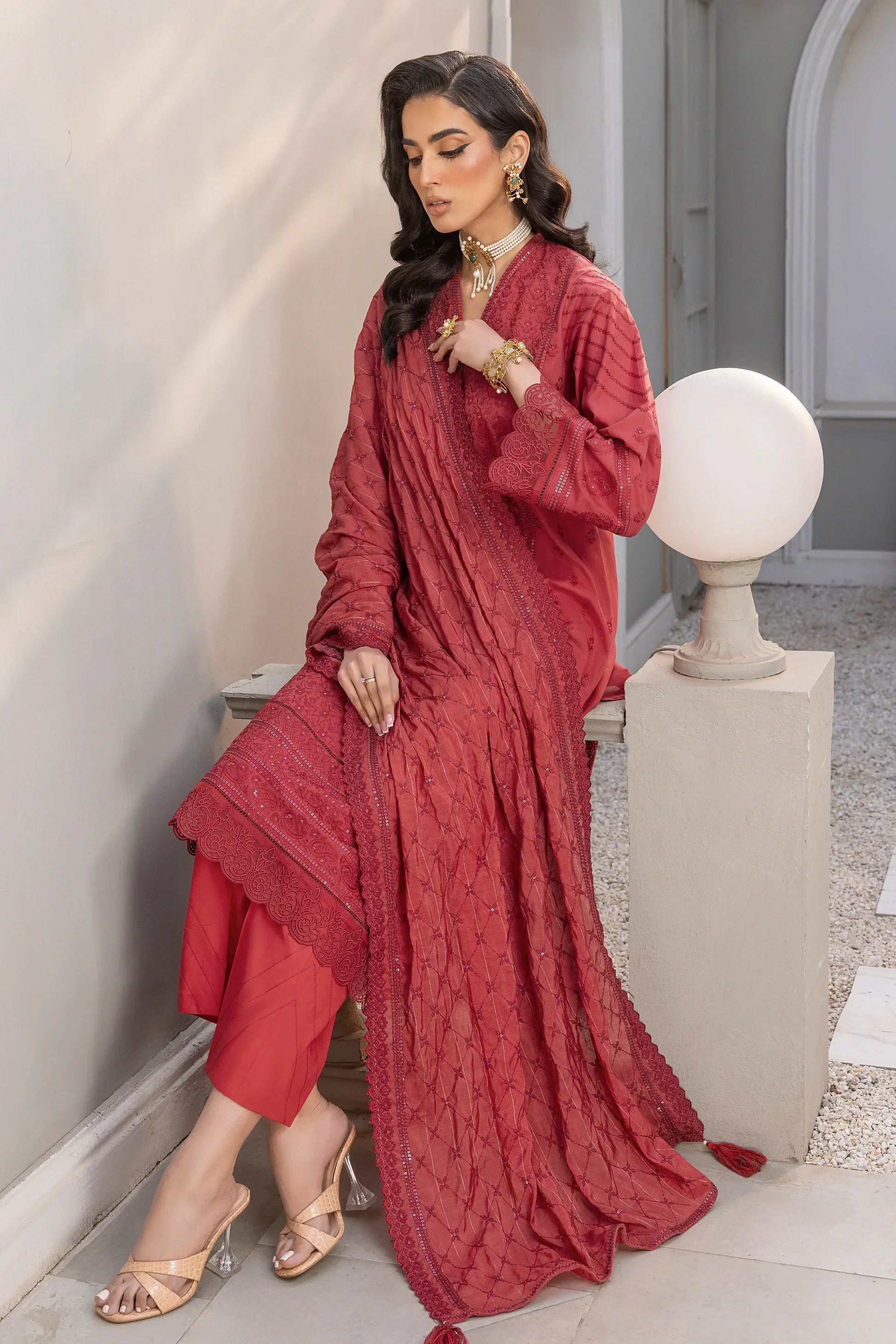 LSM | Embroidered Collection | 09 - House of Zarish