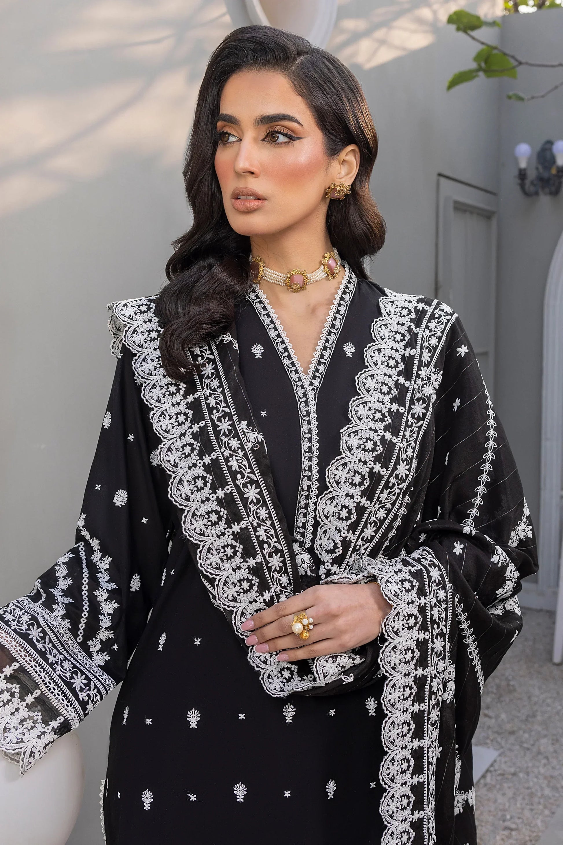 LSM | Embroidered Collection | 01 - House of Zarish