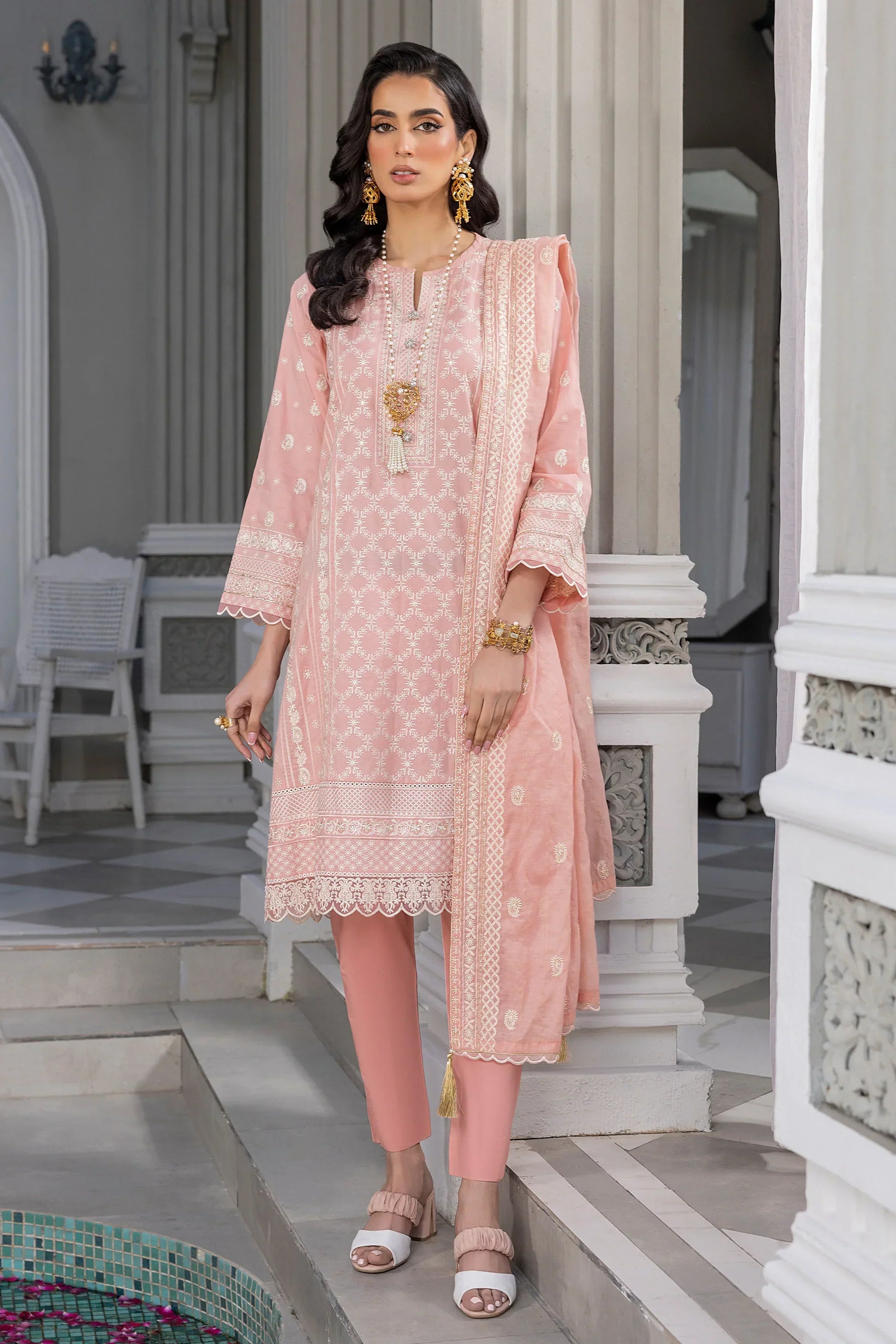 LSM | Embroidered Collection | 07 - House of Zarish