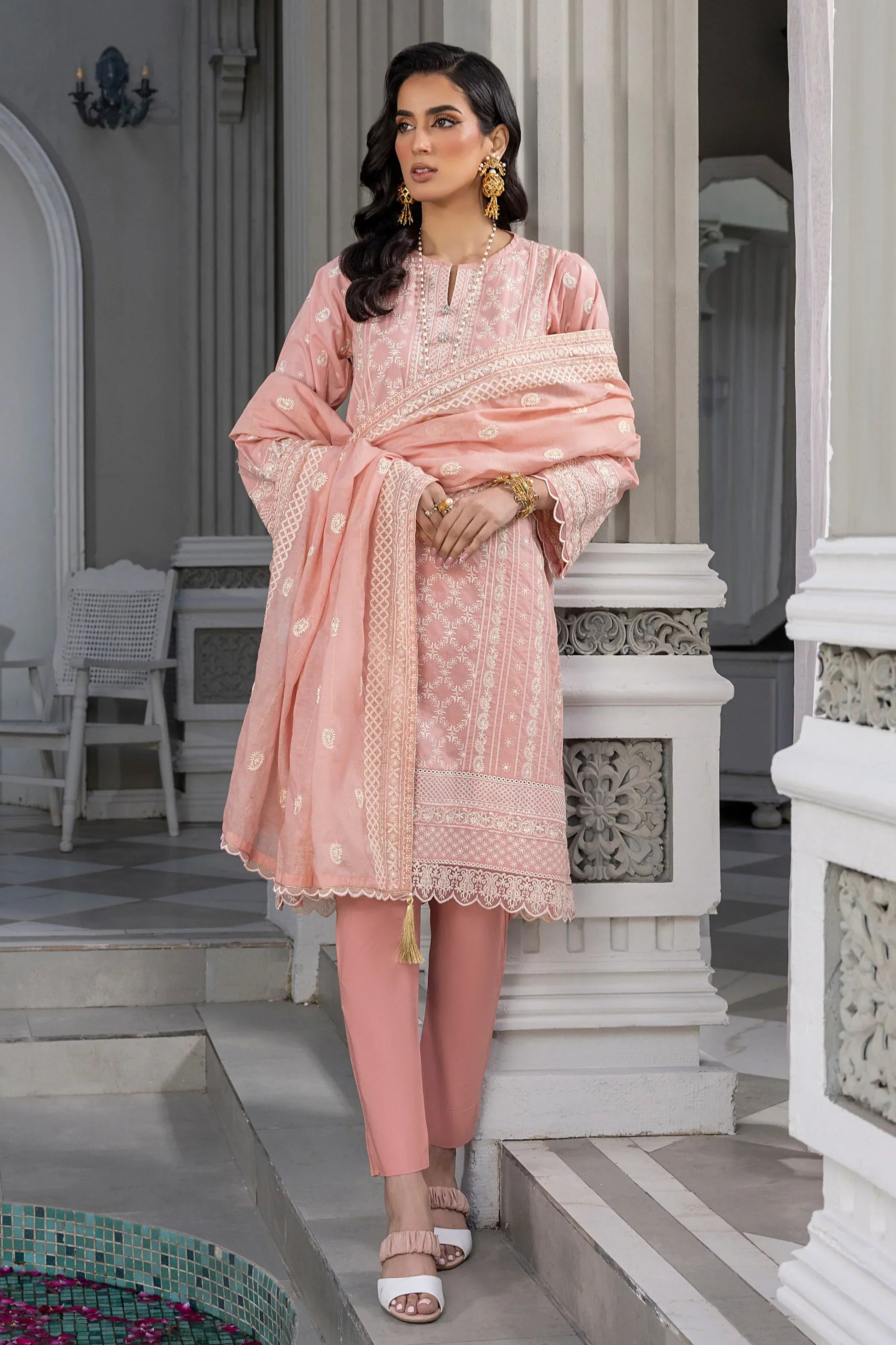 LSM | Embroidered Collection | 07 - House of Zarish