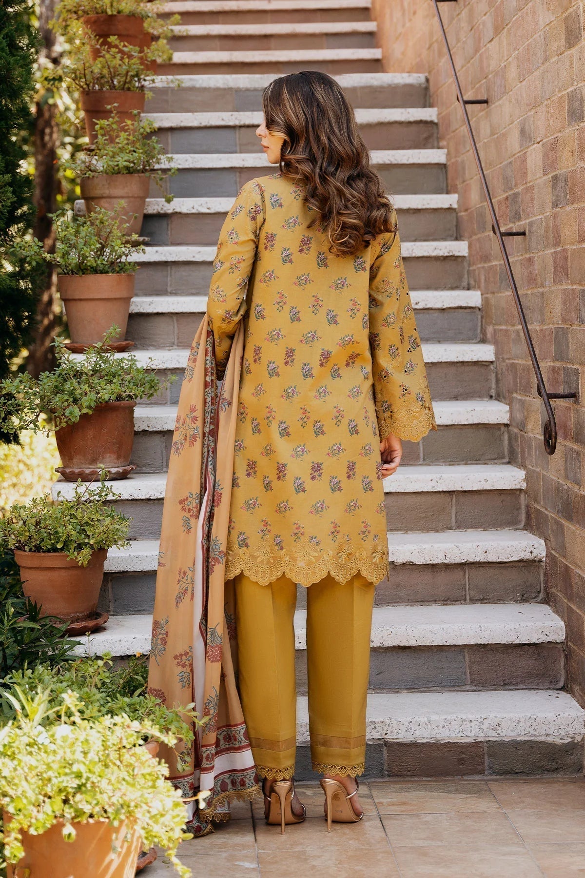Afrozeh | Damask The Holiday Edit '25 | Lorien B