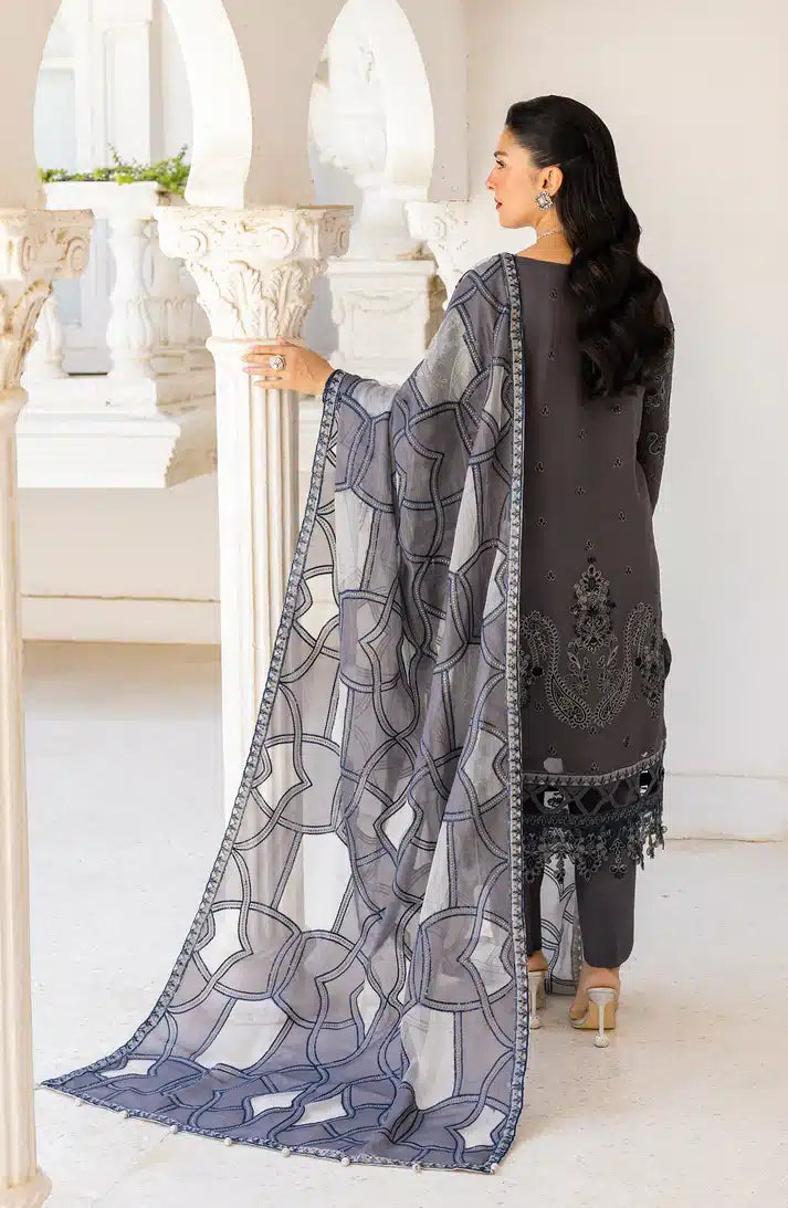 Emaan Adeel | Zimal Luxury Formals 23 | ZM 08 ZEBA - House Of Anaya