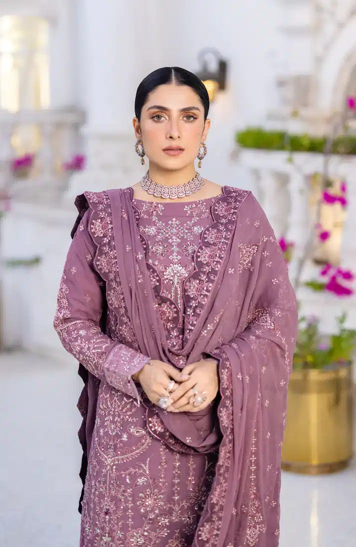 Emaan Adeel | Zimal Luxury Formals 23 | ZM 02 ZARTAASH - House Of Anaya