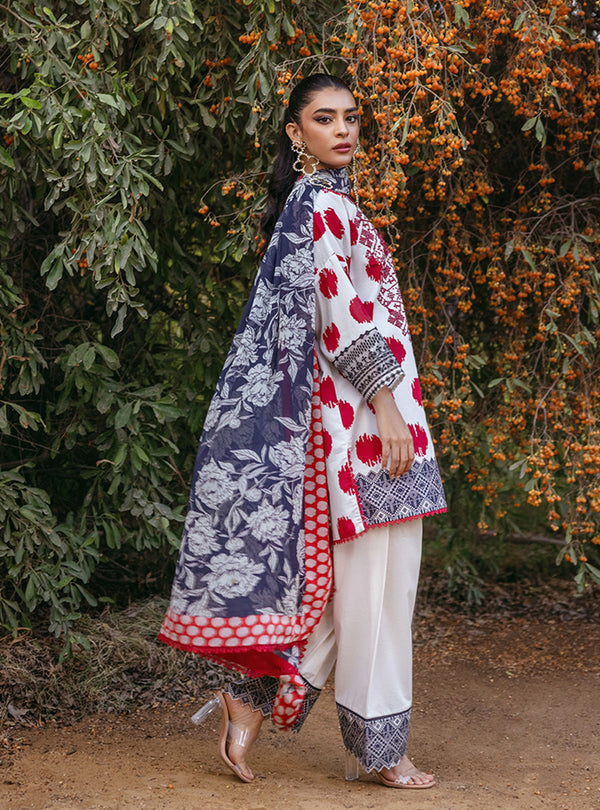 Zainab Chottani | Tahra Lawn 24 | FREYA - D 10A - House of Zarish