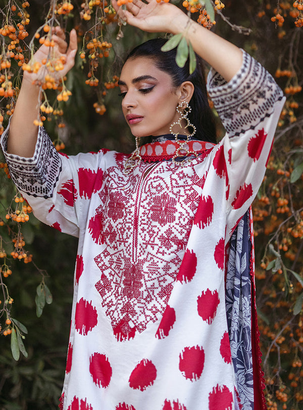 Zainab Chottani | Tahra Lawn 24 | FREYA - D 10A - House of Zarish