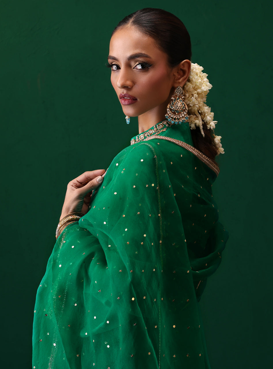 Zainab Chottani | Semi Formals | SHANARA