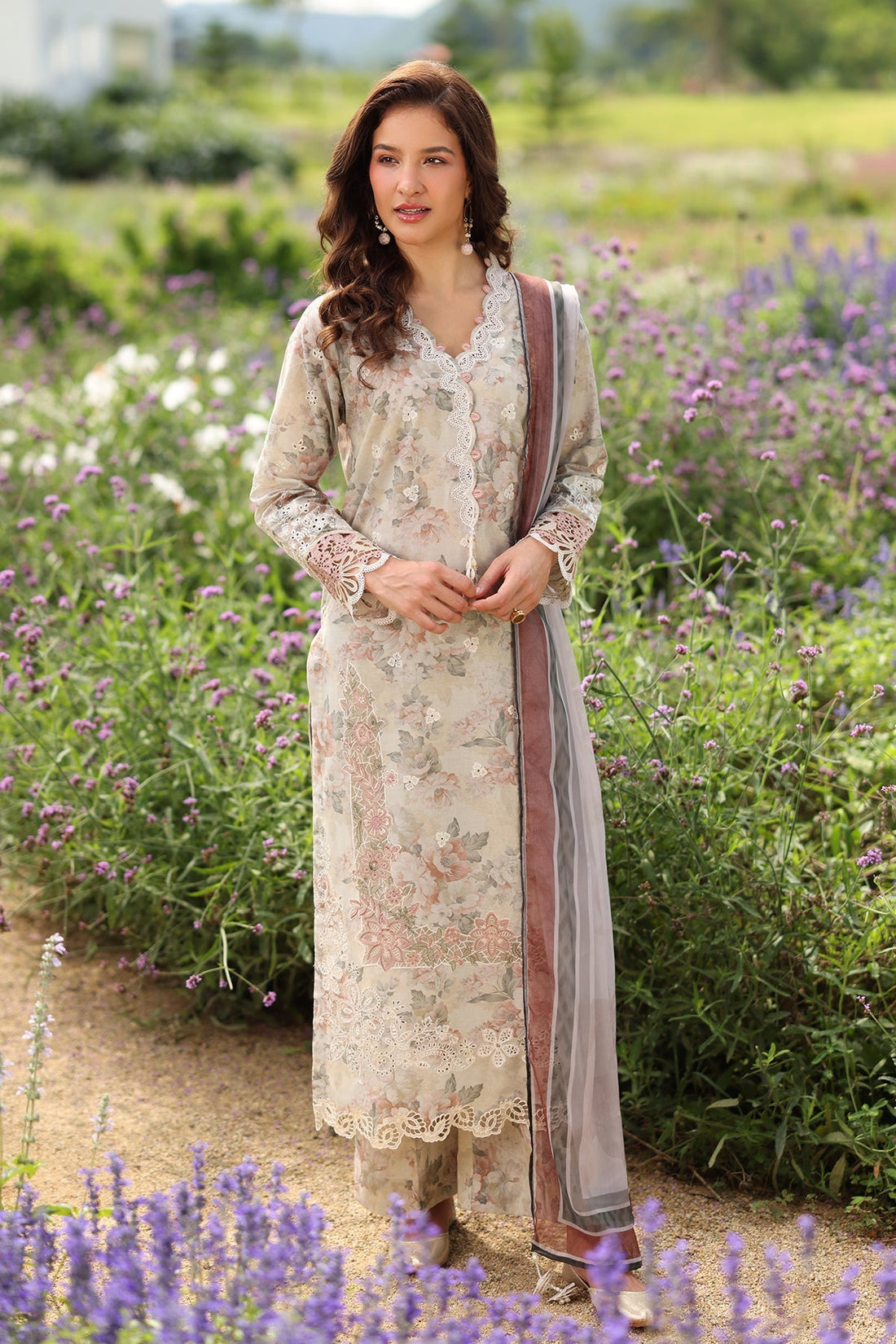 Baroque | Embroidered Lawn | SF-4225