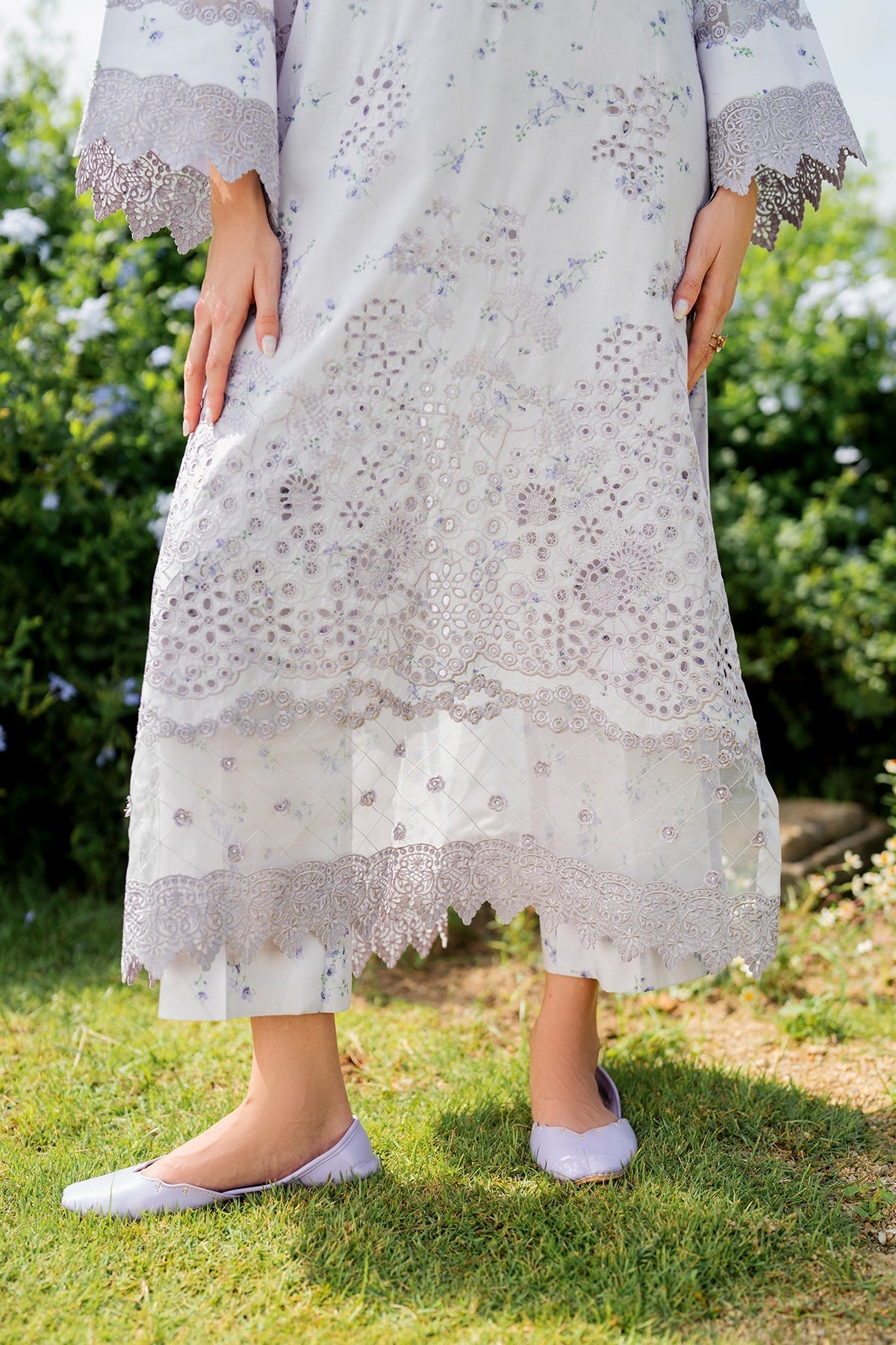 Baroque | Embroidered Lawn | SF-4211