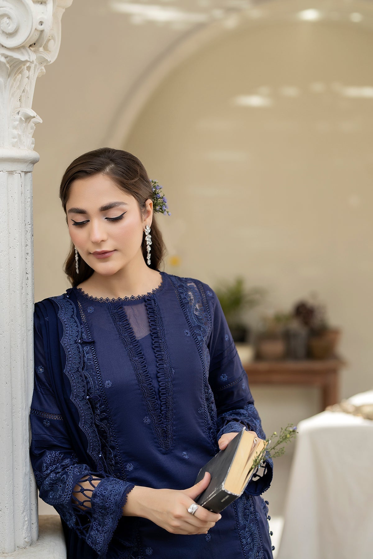 House of Nawab | Zora Luxury Lawn 24 | FRONA