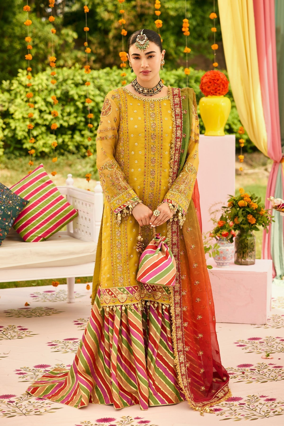 Alizeh | Shehnai The Festive Edit | AF-ZN-2215-Zarposh