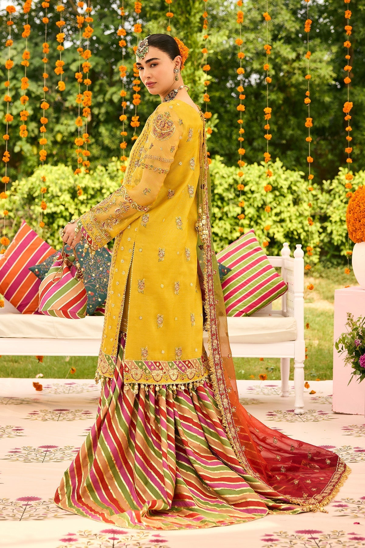 Alizeh | Shehnai The Festive Edit | AF-ZN-2215-Zarposh