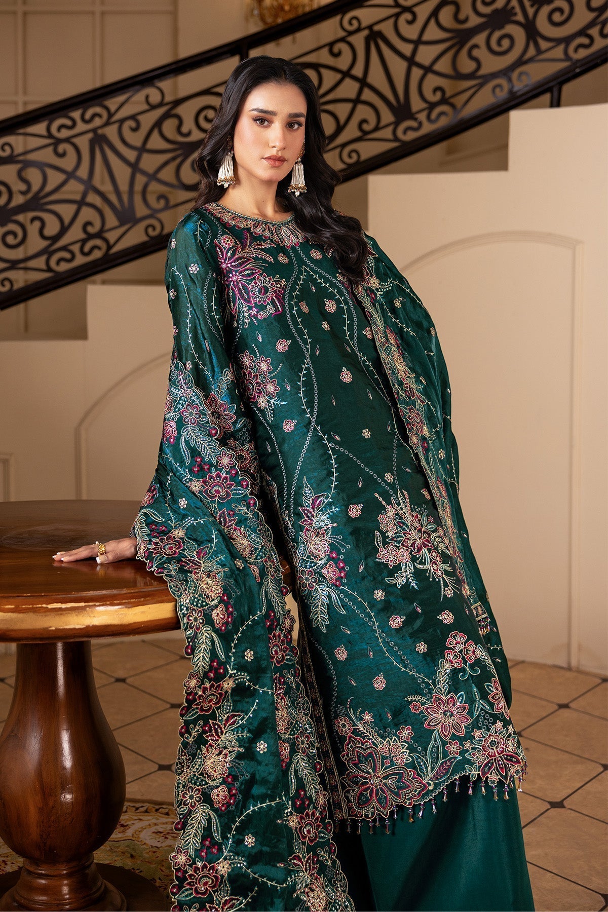 Alizeh | Aaina A Reflection of Elegance | AF-SS-2243-Elif