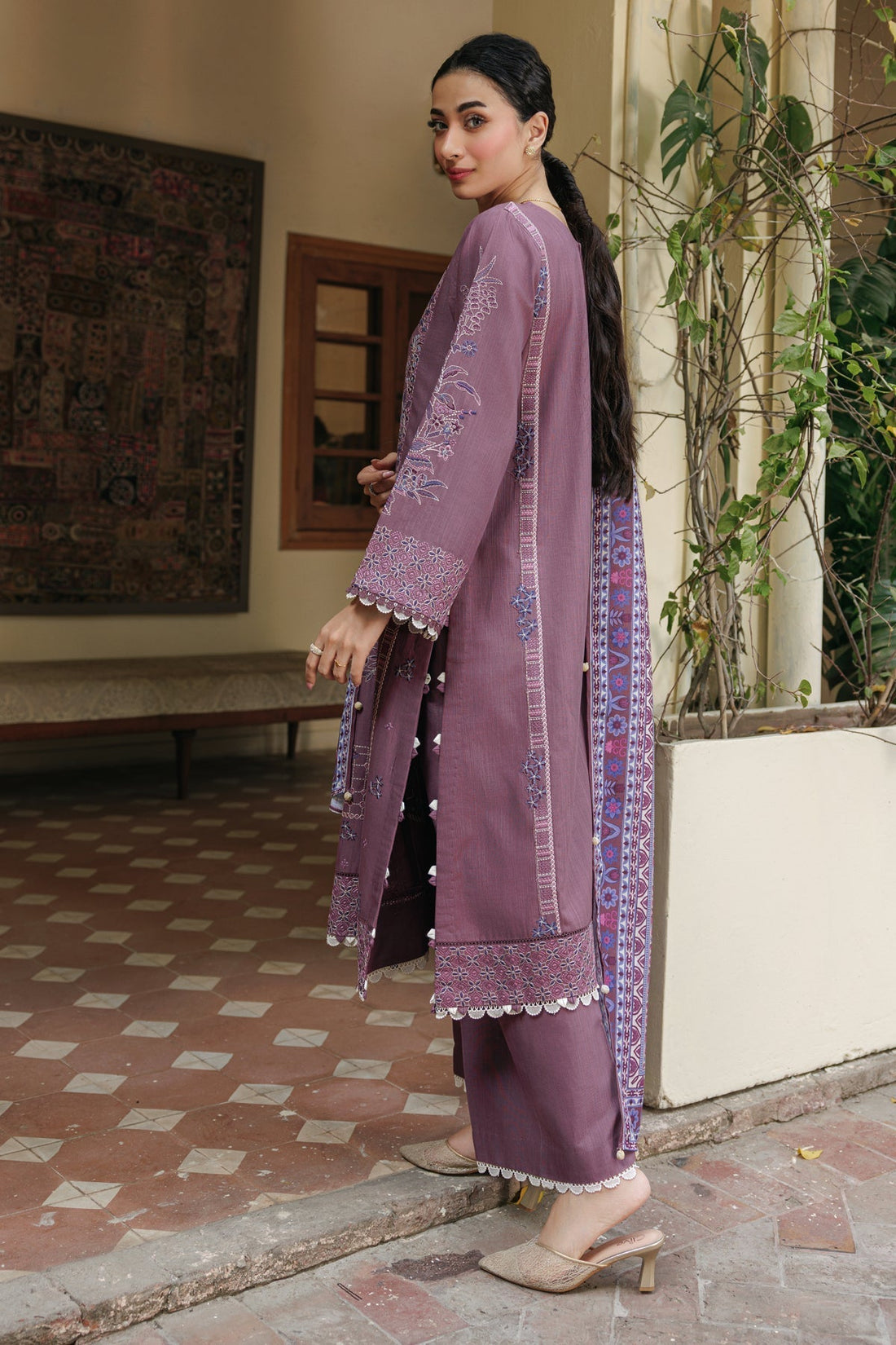 Xenia Formals | Winter Slub 25 | EMERY