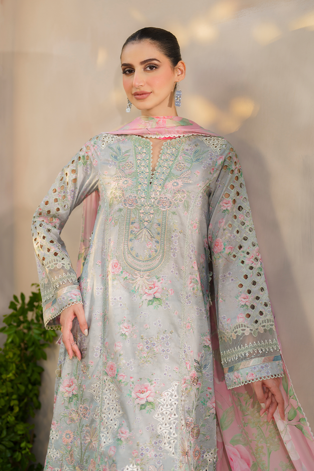 Iznik | Festive lawn 24 | SFL-07 - House Of Anaya